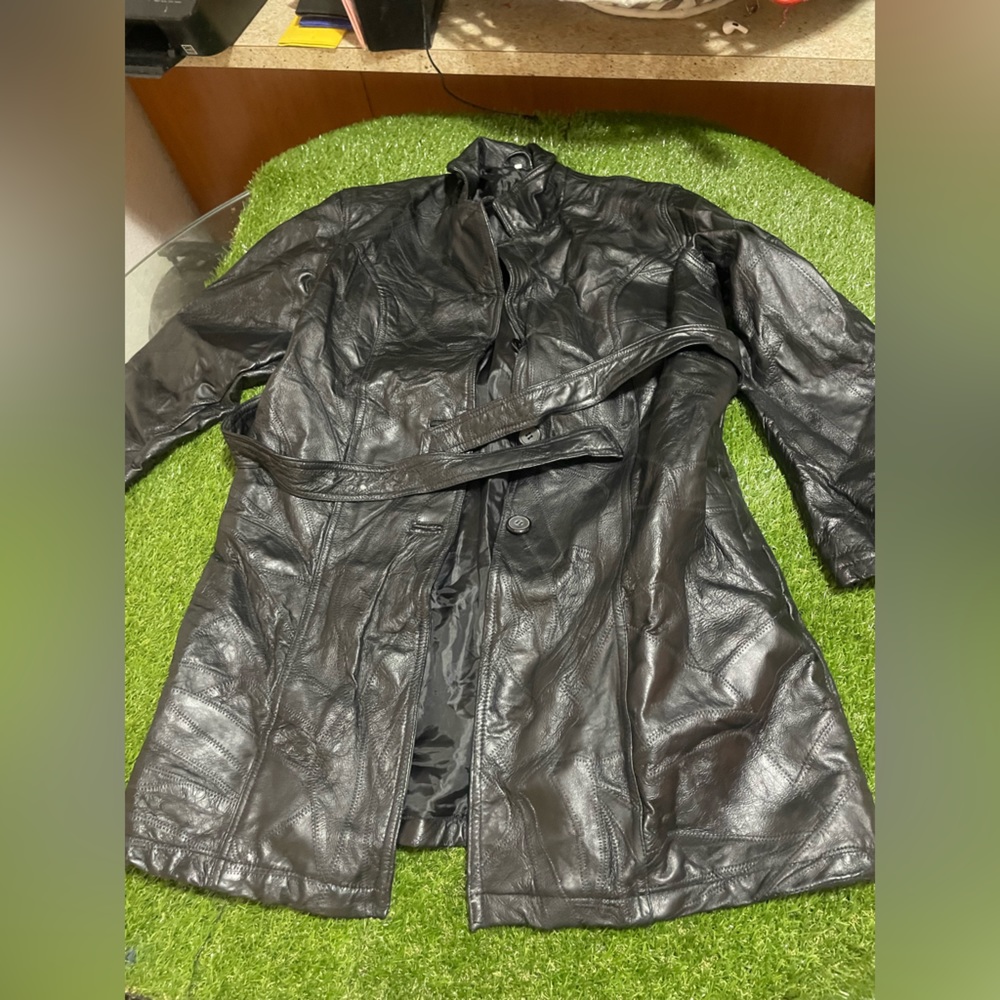 100 Percent Genuine Leather Jacket/Coat Gem